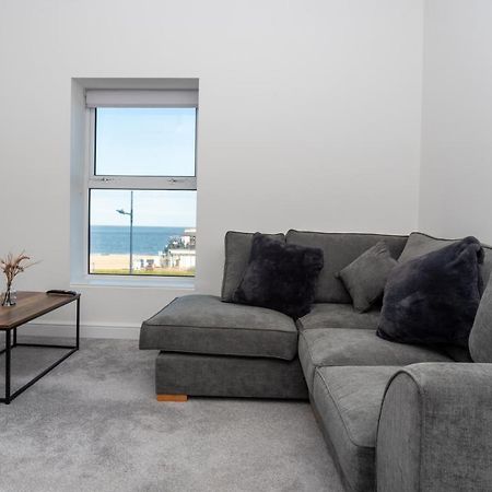 Sea Views Modern Two Bedroom Apartment لوستوفت المظهر الخارجي الصورة