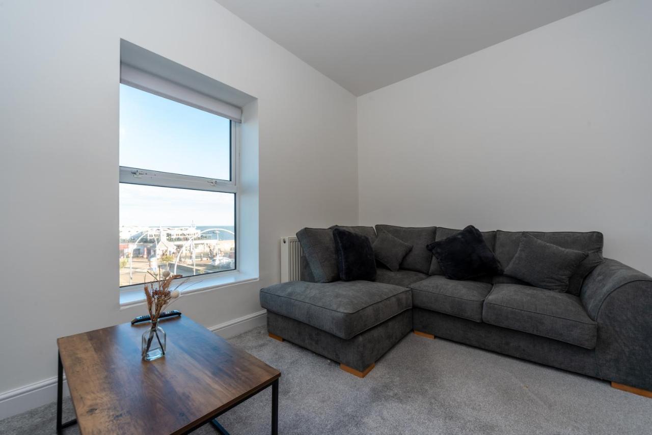 Sea Views Modern Two Bedroom Apartment لوستوفت المظهر الخارجي الصورة