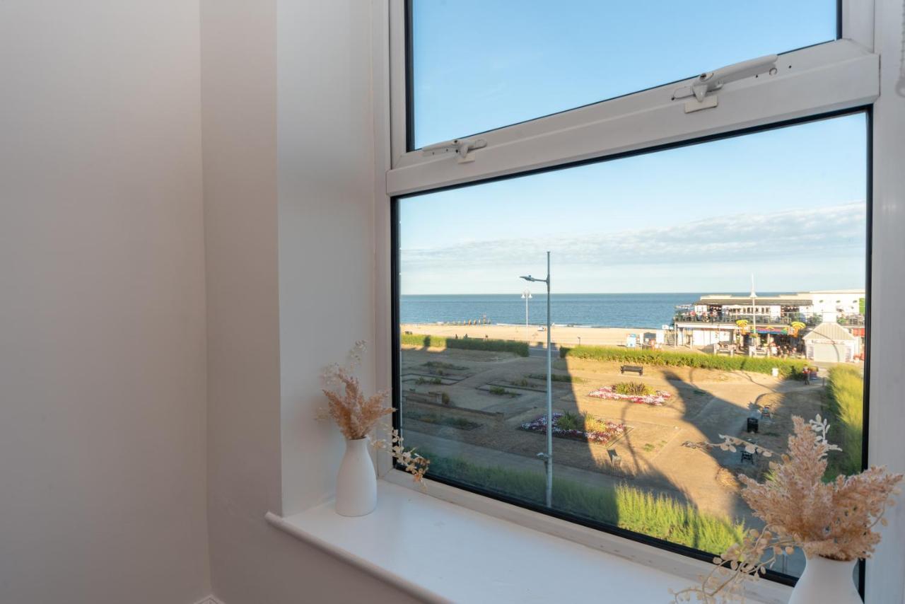 Sea Views Modern Two Bedroom Apartment لوستوفت المظهر الخارجي الصورة