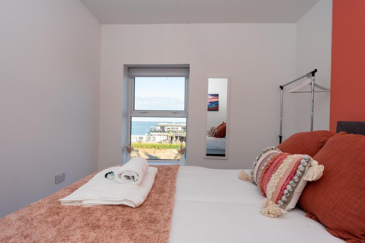 Sea Views Modern Two Bedroom Apartment لوستوفت المظهر الخارجي الصورة