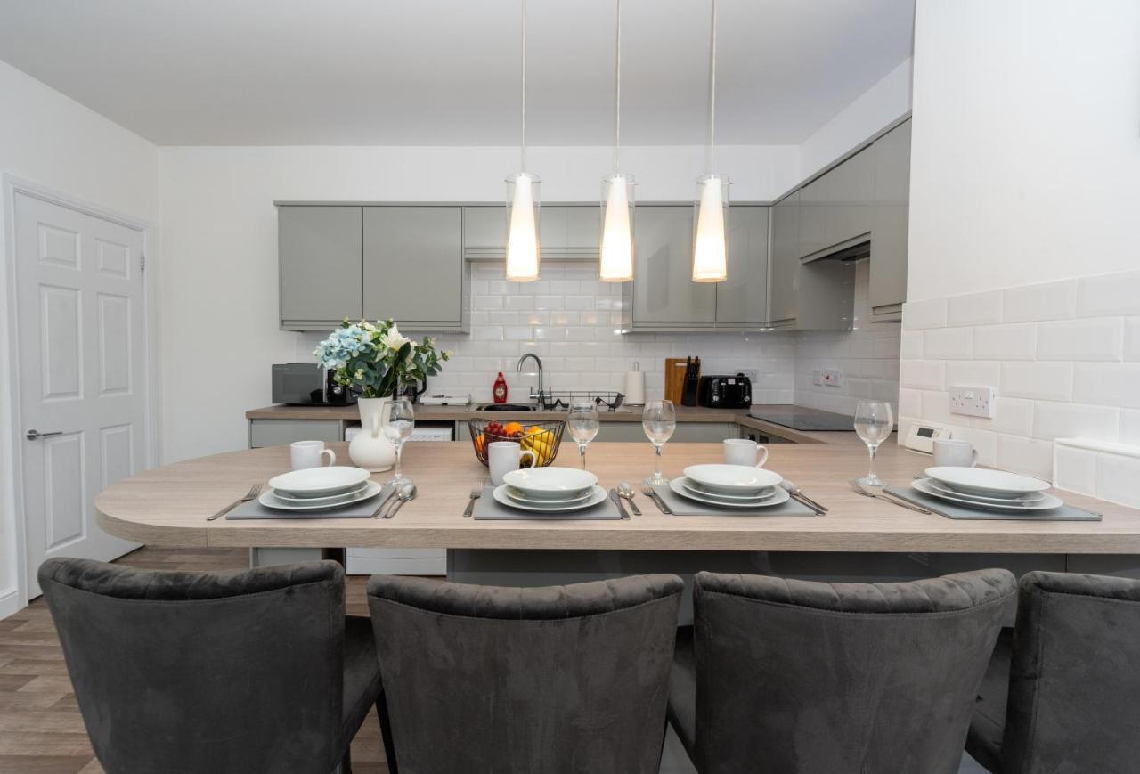 Sea Views Modern Two Bedroom Apartment لوستوفت المظهر الخارجي الصورة
